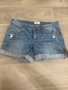 Aeropostale Women's Rolled-Cuff Distressed Denim Shorts - Light Blue